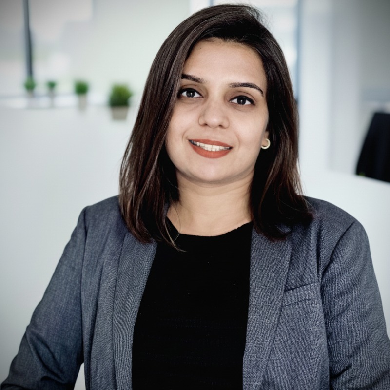Diksha Sharma, Co-Founder & Head of Career Advisory & 1:1 HR Consultations at DexterCV